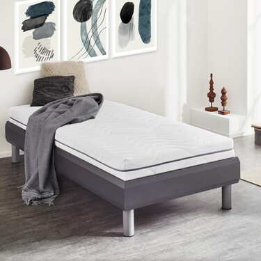7 Zonen Viskoelastik-Matratze Sleezzz Smart 90 x 200 cm, Höhe 18 cm, Härtegrad H3 mit Air Memoryschaum + Sleezzz® Smart Kuscheldecke 140 x 200 cm