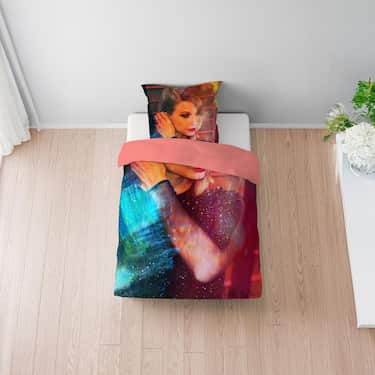 Castell mikrokiust pöördvoodipesu Taylor Swift by Sid Maurer 135 x 200 + 80 x 80 cm