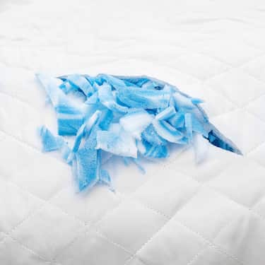 Kaltschaummatratze K16 160 x 200 cm, Höhe 16 cm, Härtegrad H2/H3 + CloudComfort Basic Gel-Flocken Kissen 40 x 80 cm gratis