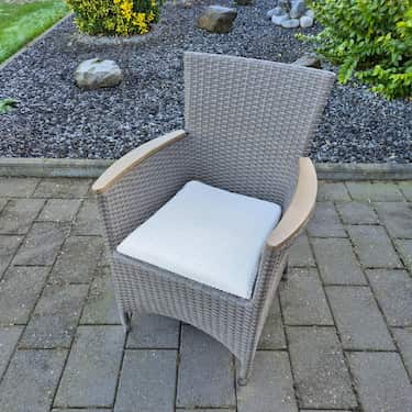 Blazina za stol 37 x 37 cm z zadrževalnimi trakovi bela